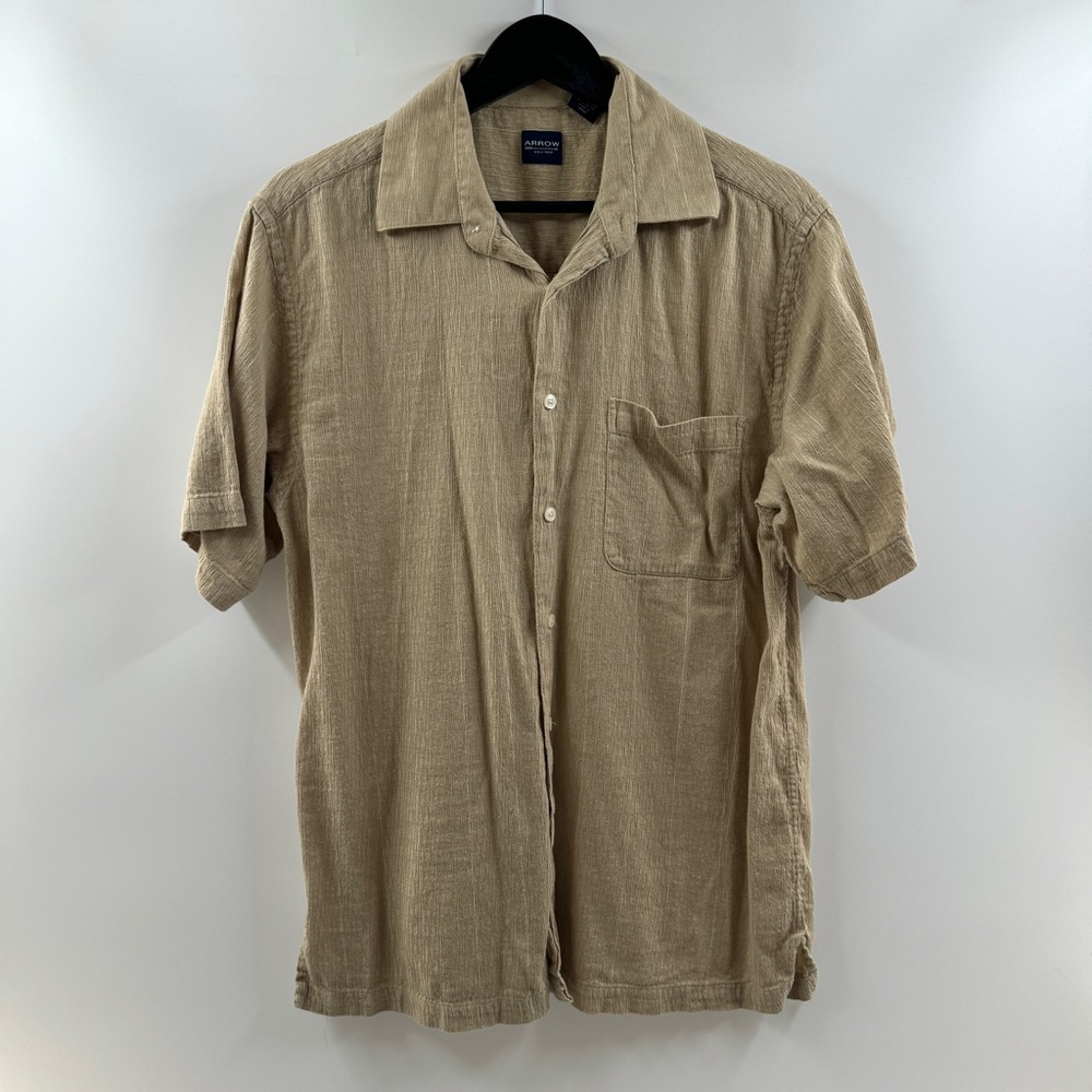 Arrow Beige Khaki Short Sleeve Button Down Shirt Men’s Size Medium